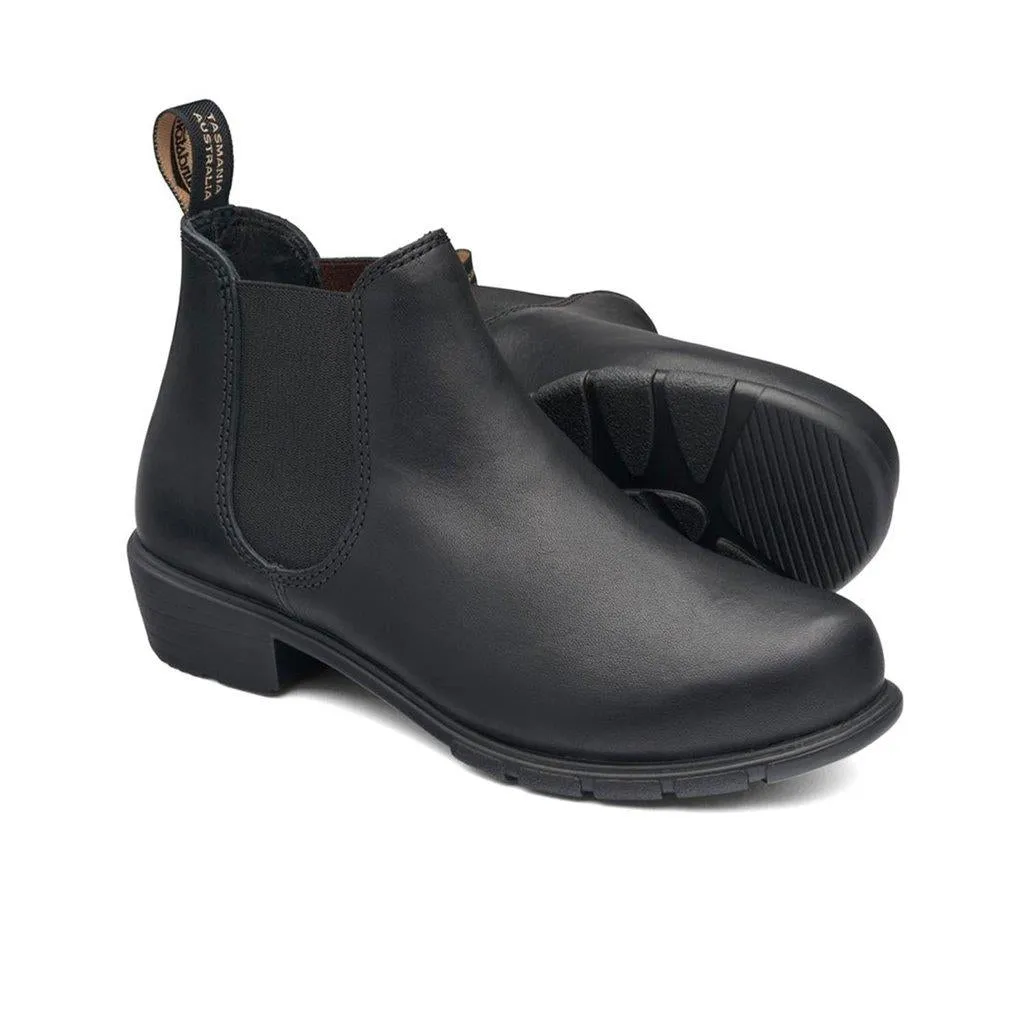 BLUNDSTONE- WOMEN'S 2068 LOW HEEL BOOT
