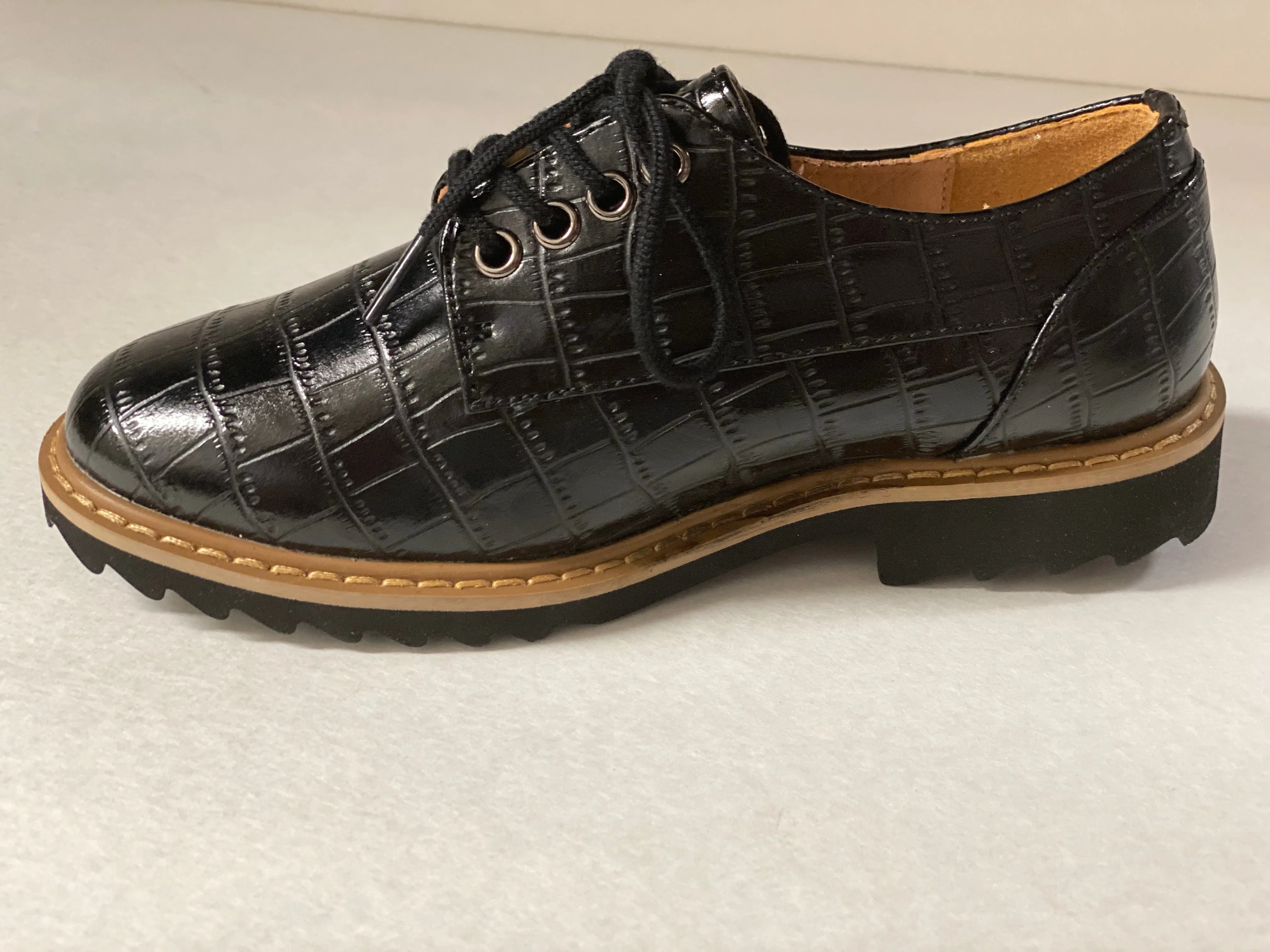 SALE Giovanni Faith Laced Loafer